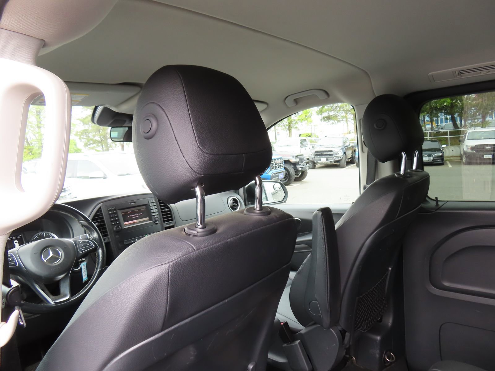 Used 2016 Mercedes-Benz Metris Passenger image 27