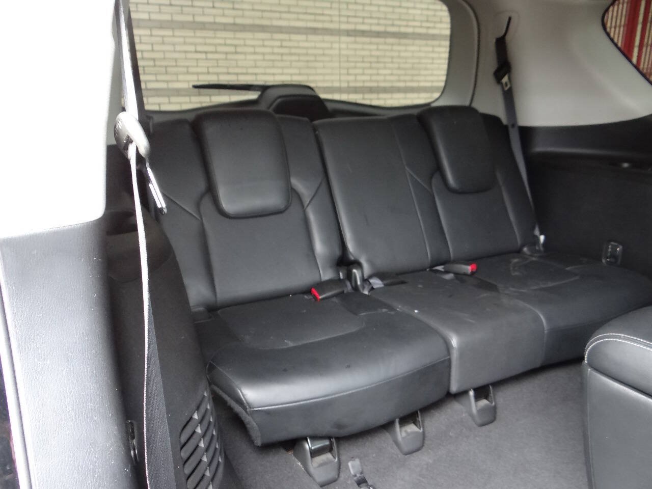 Used 2015 INFINITI QX80 2WD image 29