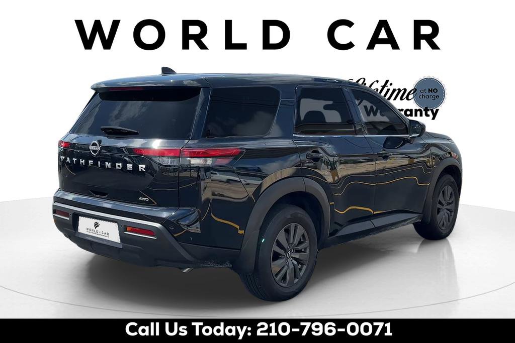 Used 2025 Nissan Pathfinder S AWD/4WD image 3