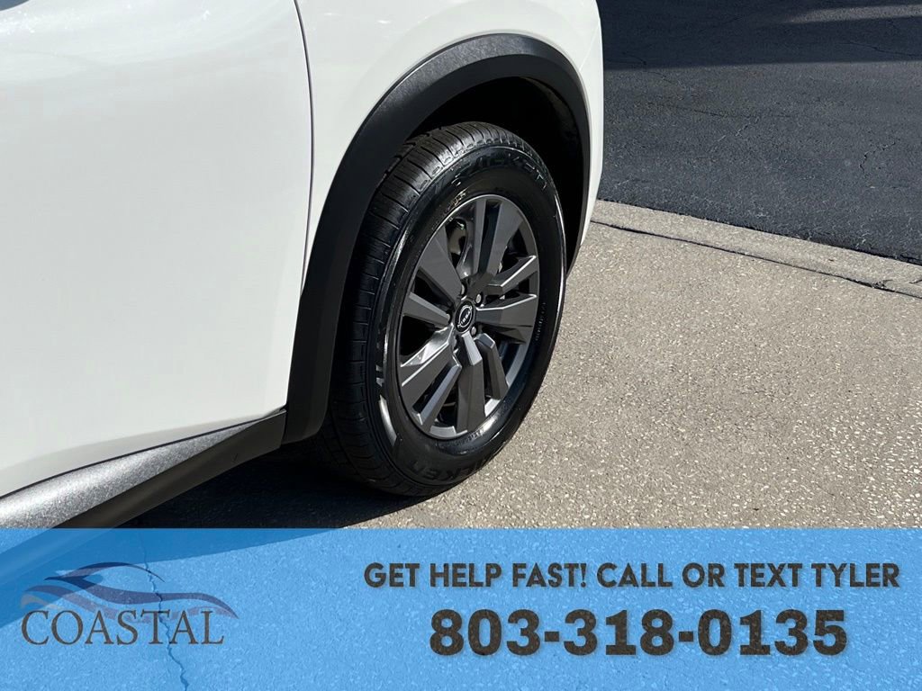 Used 2024 Nissan Pathfinder SV image 28