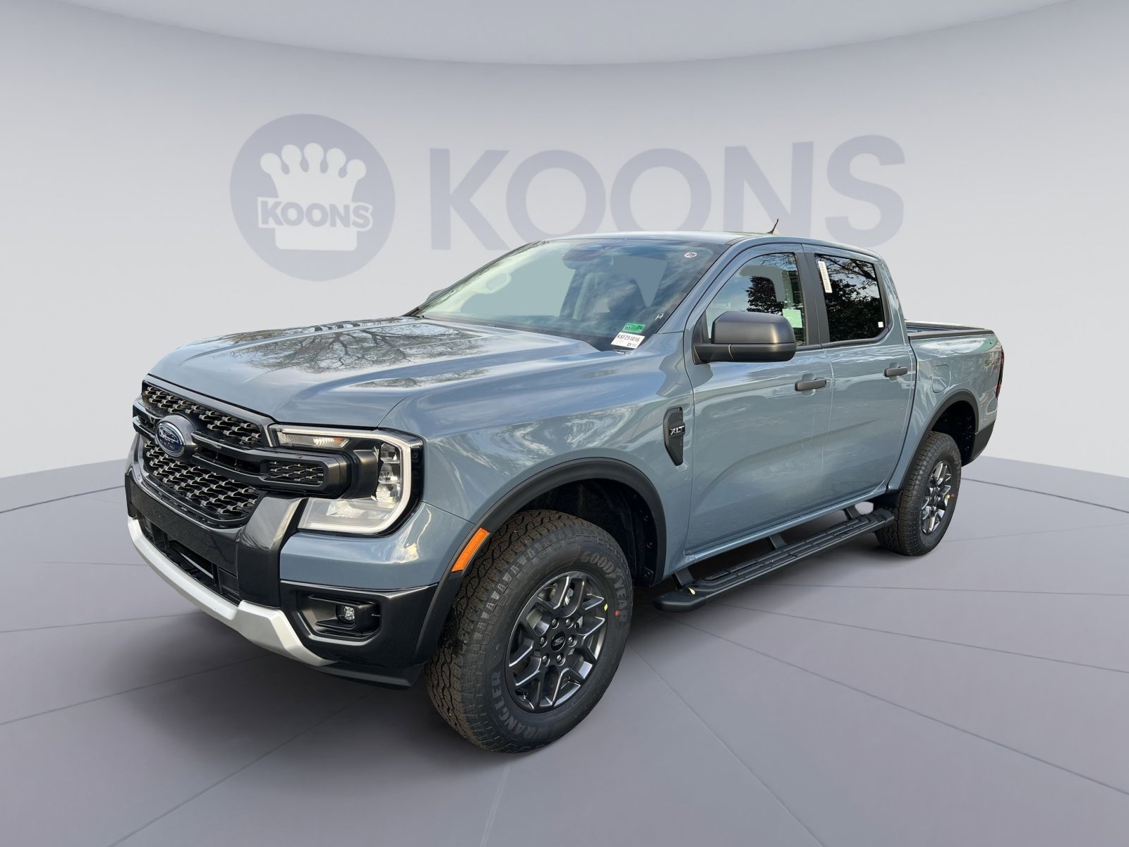 New 2025 Ford Ranger XLT w/ Convenience Package