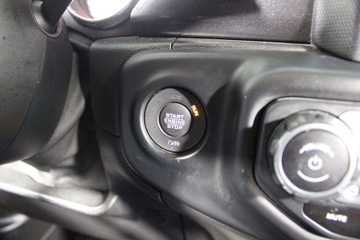 Used 2020 Jeep Wrangler Unlimited Sport AWD/4WD image 19