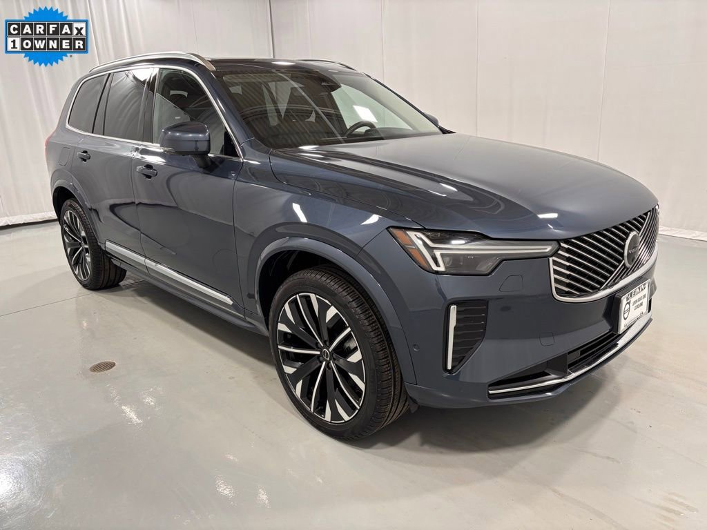 Certified 2025 Volvo XC90 B5 Plus image 4