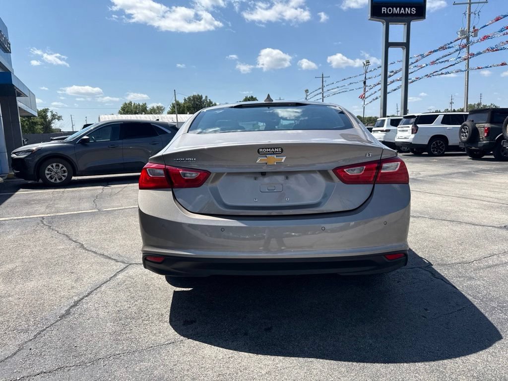 Used 2024 Chevrolet Malibu LT FWD image 5