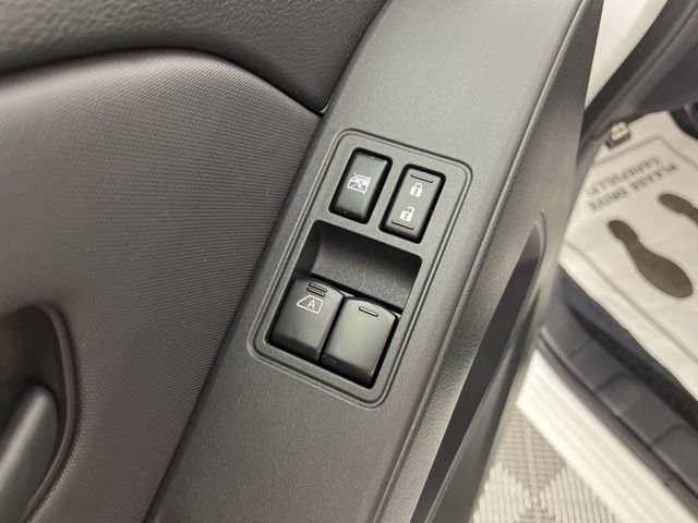 Used 2024 Nissan Frontier S w/ S Utility Package image 32