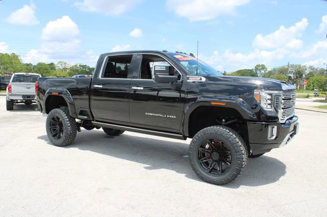 Used 2022 GMC Sierra 2500 Denali w/ Denali Black Diamond Edition image 15