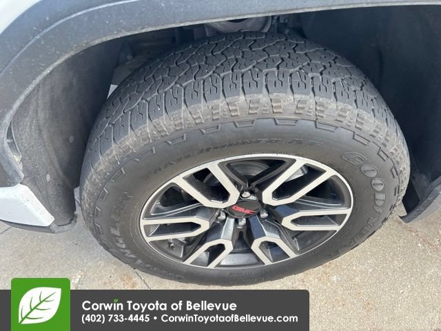 Used 2024 GMC Sierra 1500 AT4 w/ Technology Package AWD/4WD image 18