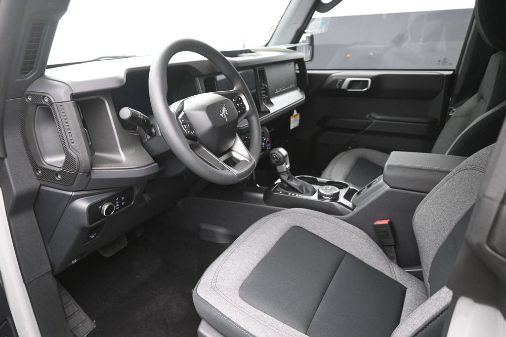 New 2026 Ford Bronco 4-Door AWD/4WD image 19