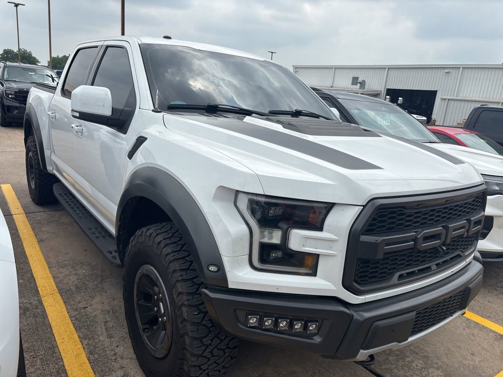 Used 2018 Ford F150 Raptor w/ Equipment Group 802A Luxury AWD/4WD image 9