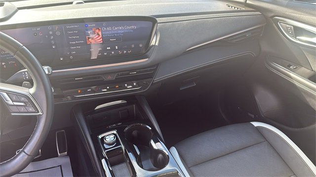 Certified 2025 Buick Envision Sport Touring image 28