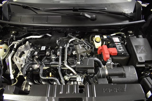 Certified 2025 Nissan Kicks SV AWD/4WD image 33