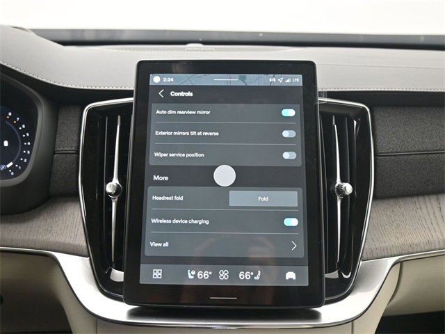 New 2026 Volvo XC90 B6 Ultra w/ Protection Package Premier image 19