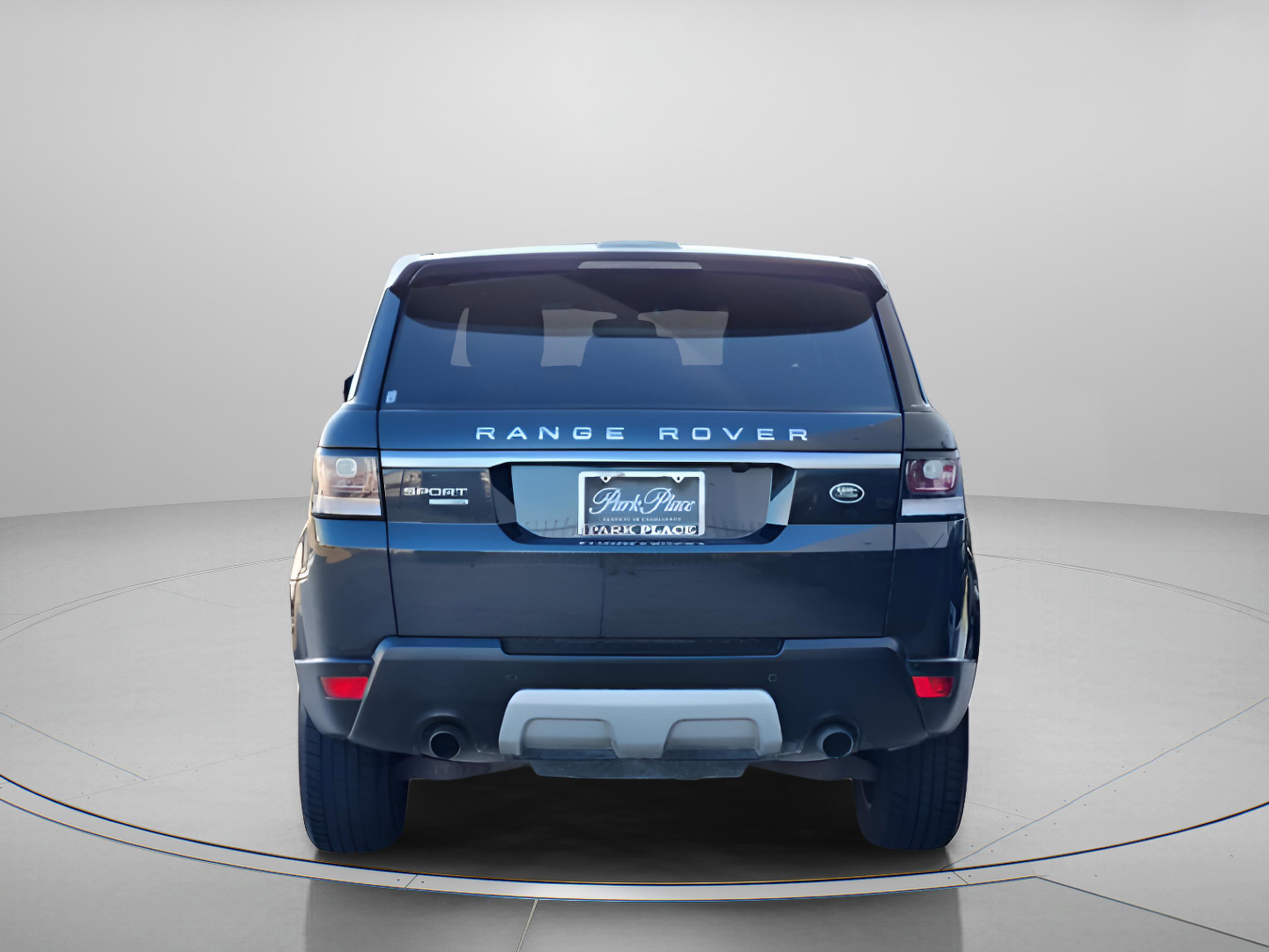 Used 2015 Land Rover Range Rover Sport HSE image 4