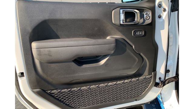 New 2025 Jeep Wrangler Sport S image 39