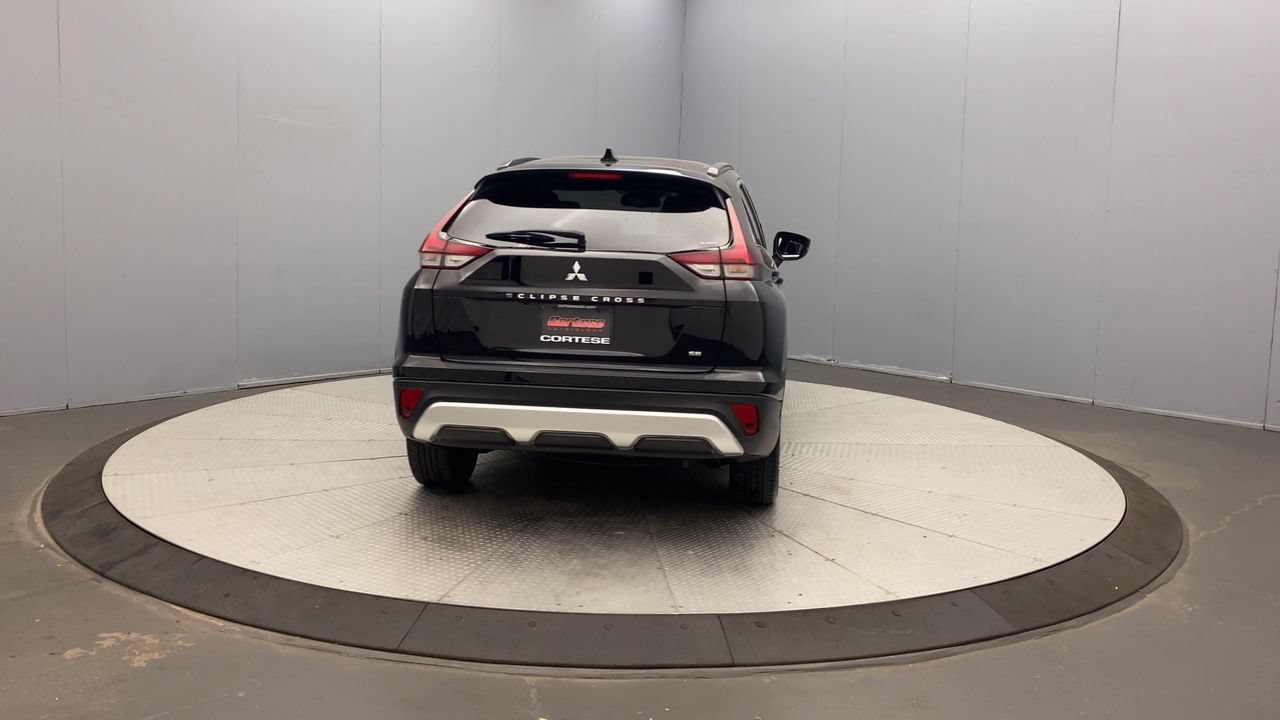 Used 2022 Mitsubishi Eclipse Cross AWD image 4