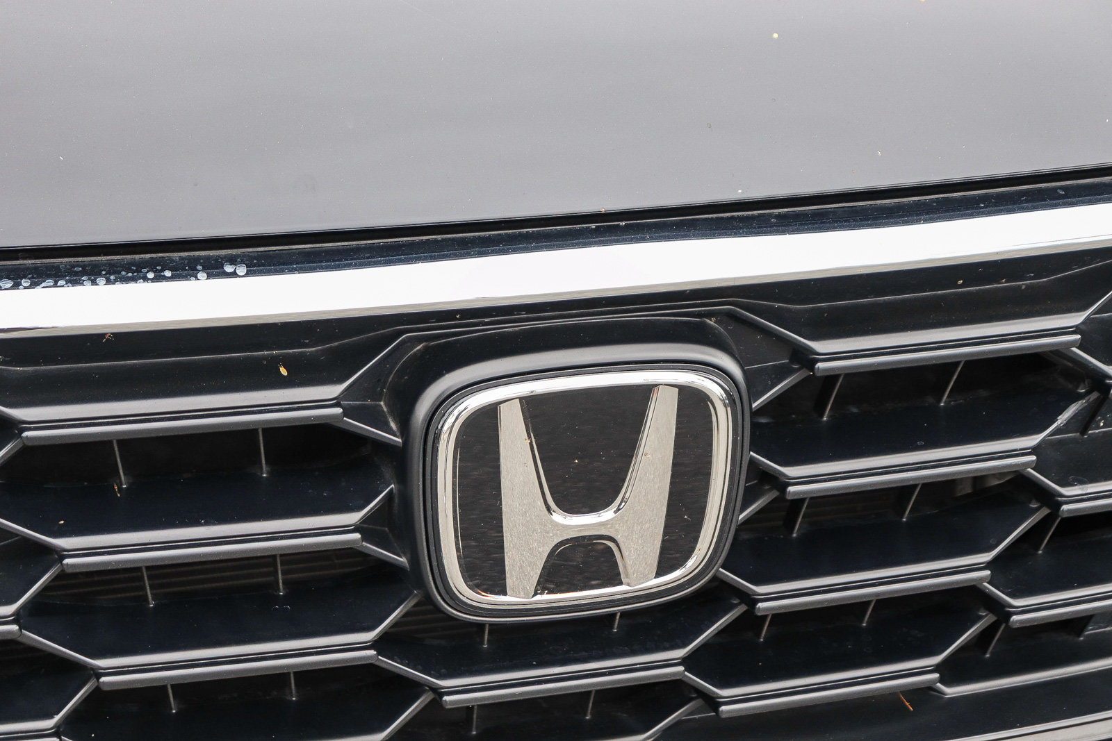Used 2025 Honda CR-V LX image 4