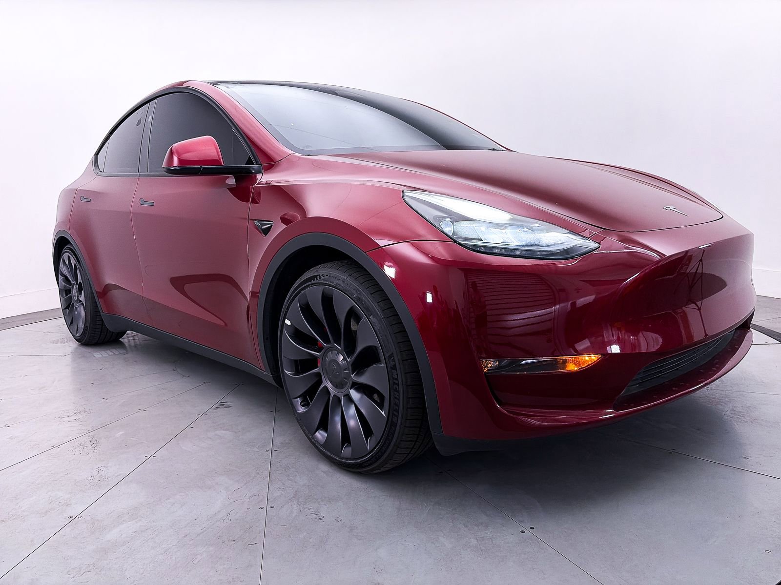 Used 2024 Tesla Model Y Performance AWD/4WD image 10