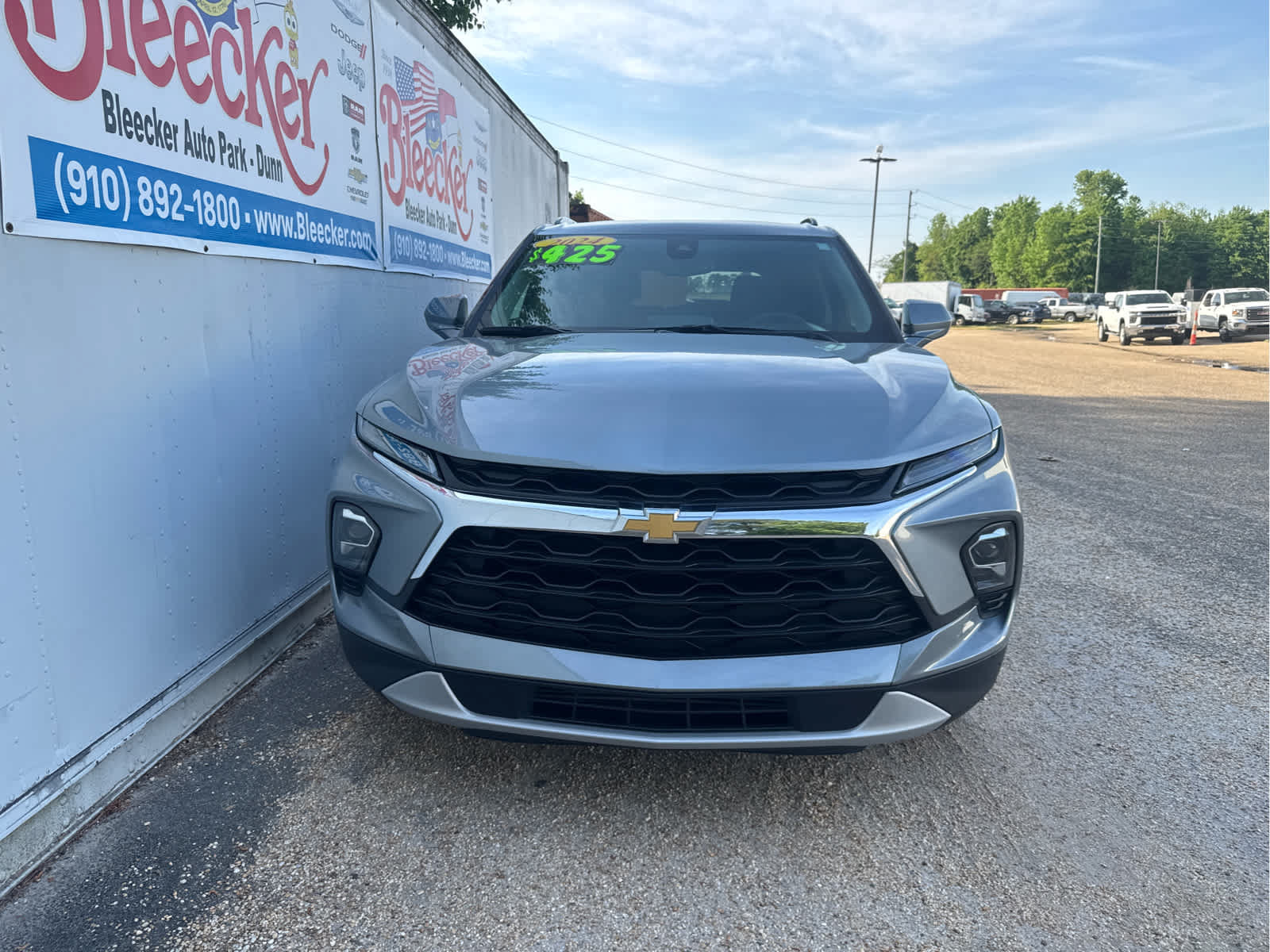 Used 2024 Chevrolet Blazer LT w/ Convenience Package FWD image 6