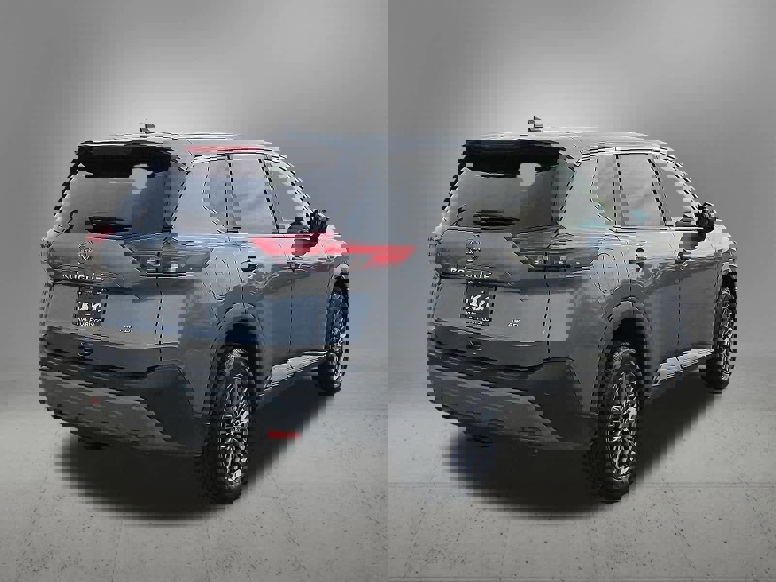 Used 2023 Nissan Rogue S image 6