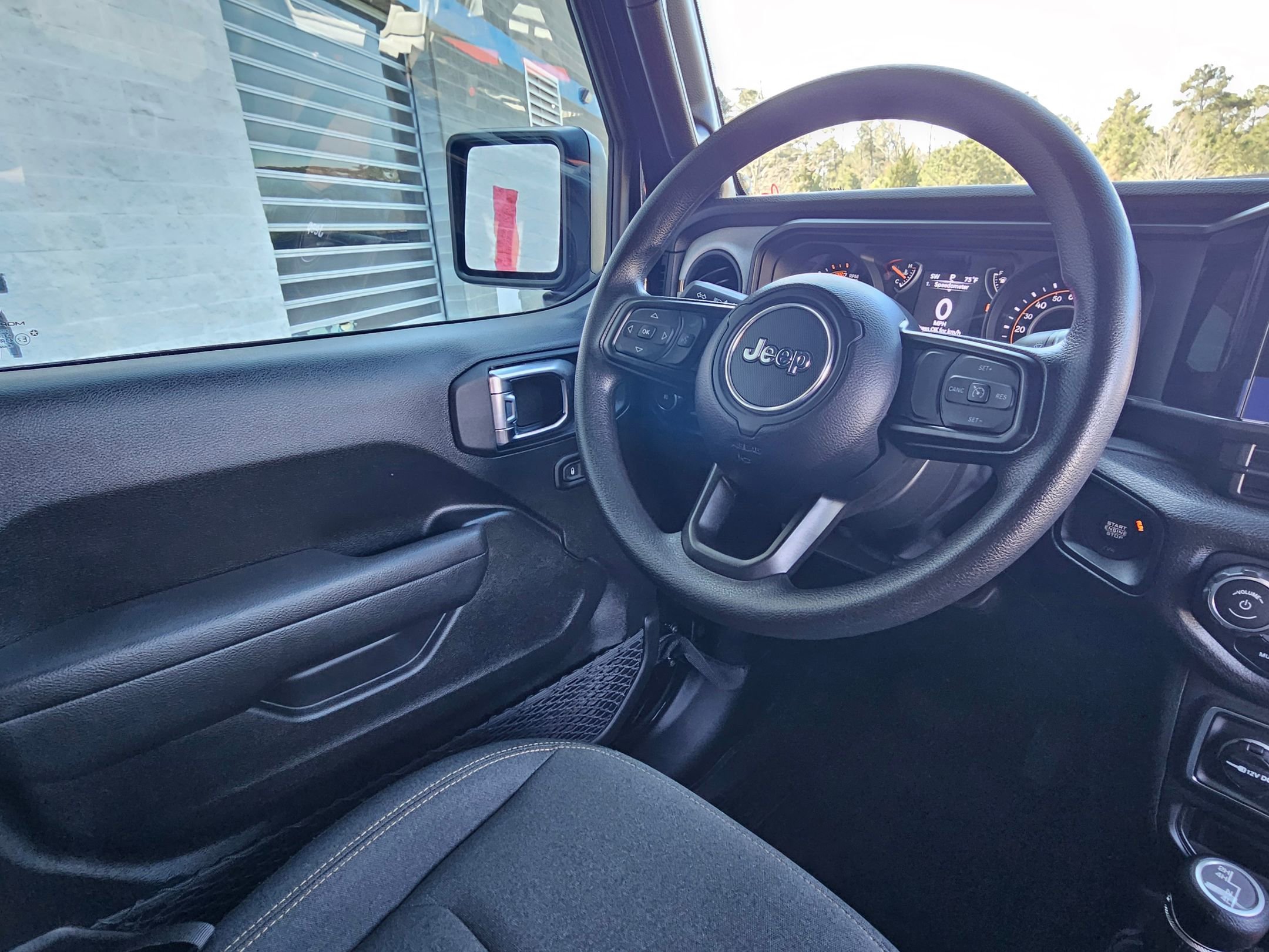 Used 2025 Jeep Wrangler Sport image 9