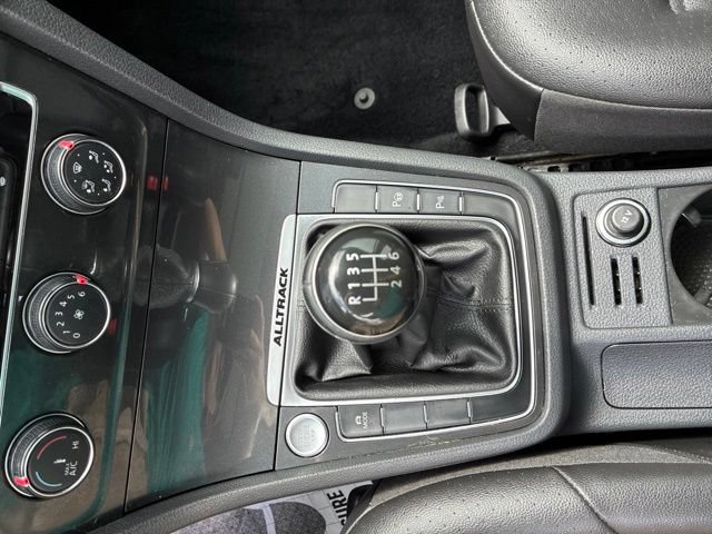 Used 2019 Volkswagen Golf Alltrack SE AWD/4WD image 24