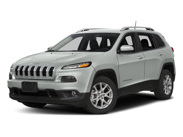 Used 2018 Jeep Cherokee Latitude Plus w/ Comfort/Convenience Group AWD/4WD image 1
