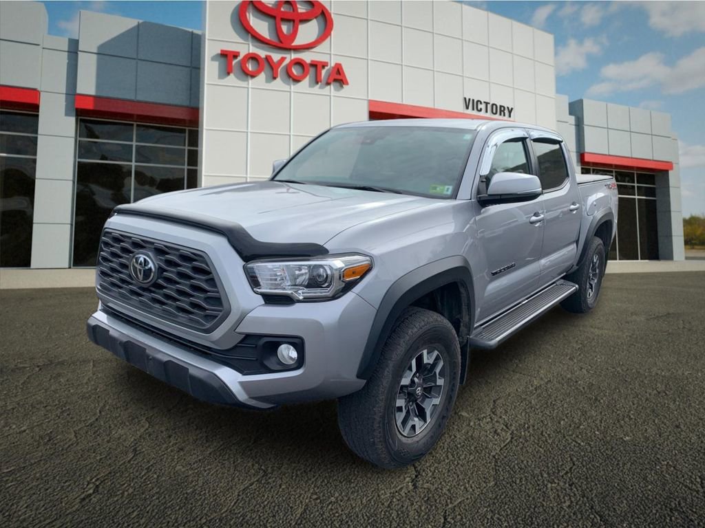 Used 2020 Toyota Tacoma TRD Off-Road w/ Technology Package image 5