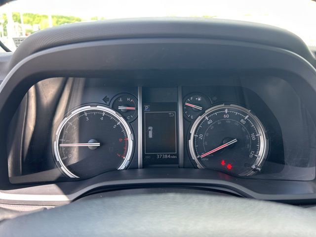 Used 2024 Toyota 4Runner TRD Off-Road Premium w/ TRD Black Wheel Package (TMS) AWD/4WD image 33