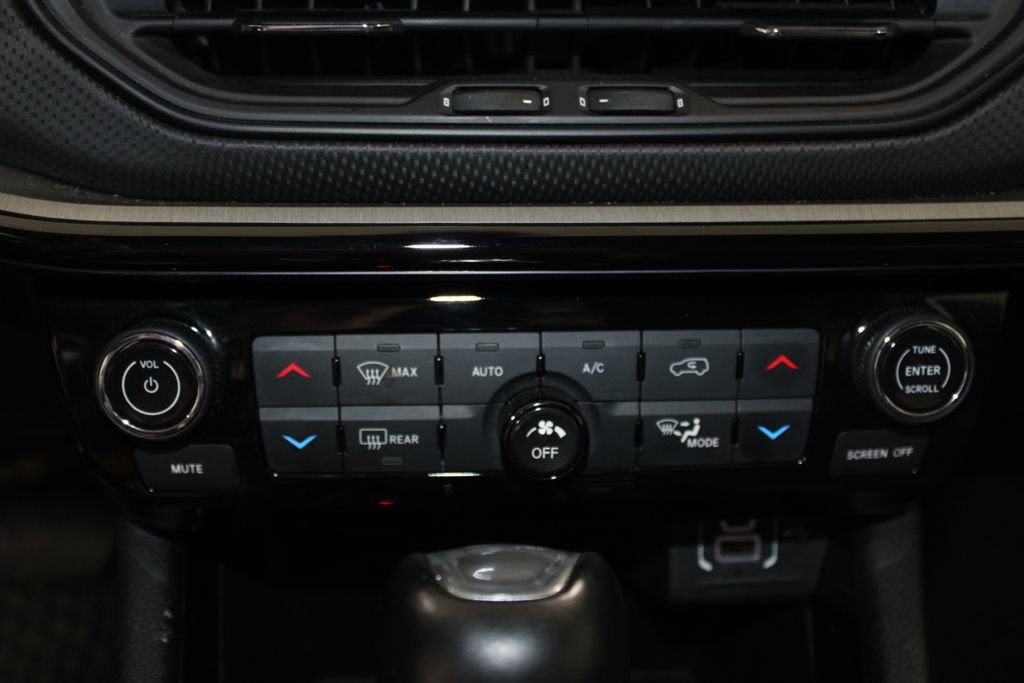 Used 2025 Jeep Compass Trailhawk image 51