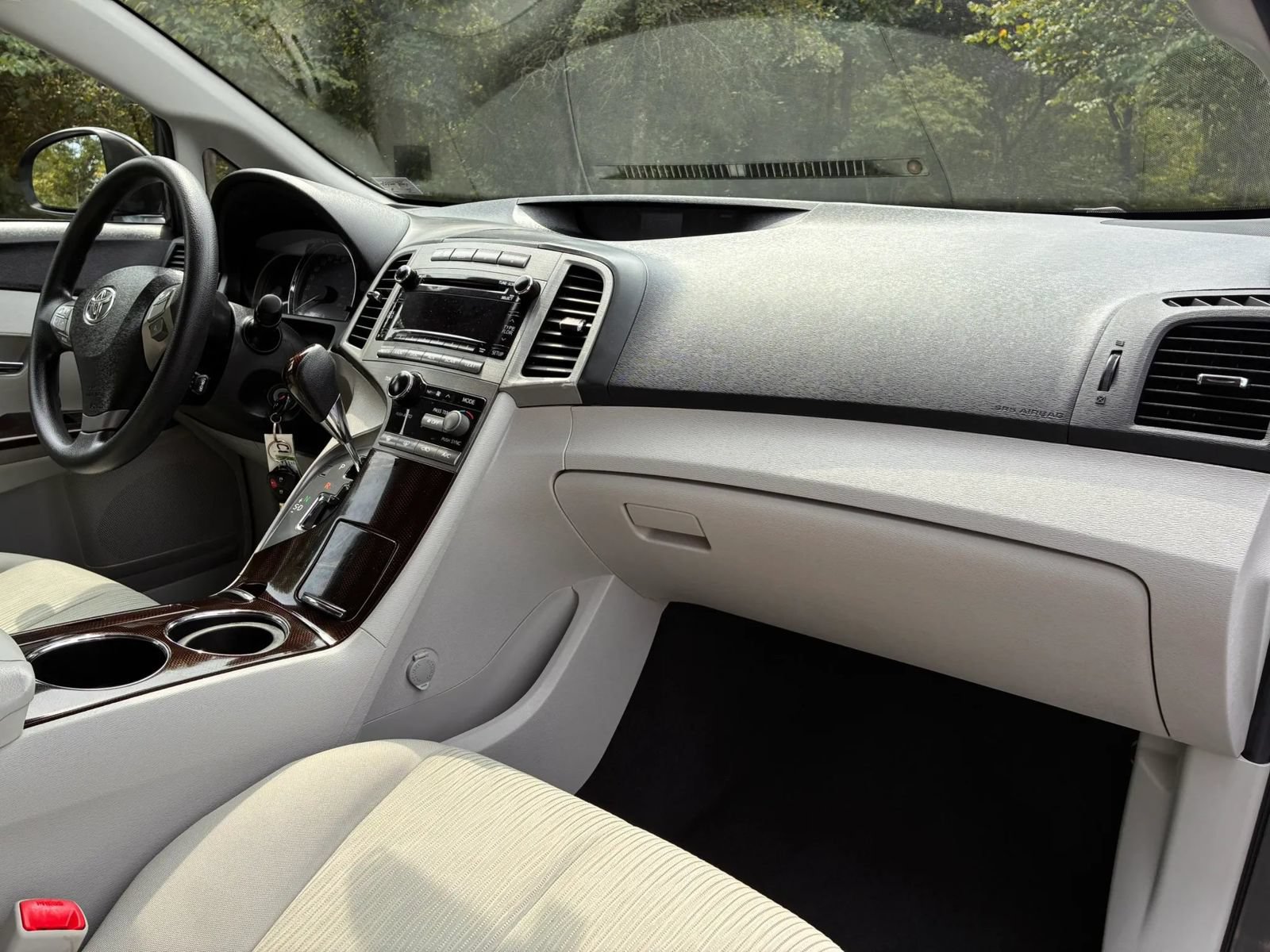 Used 2011 Toyota Venza AWD image 14