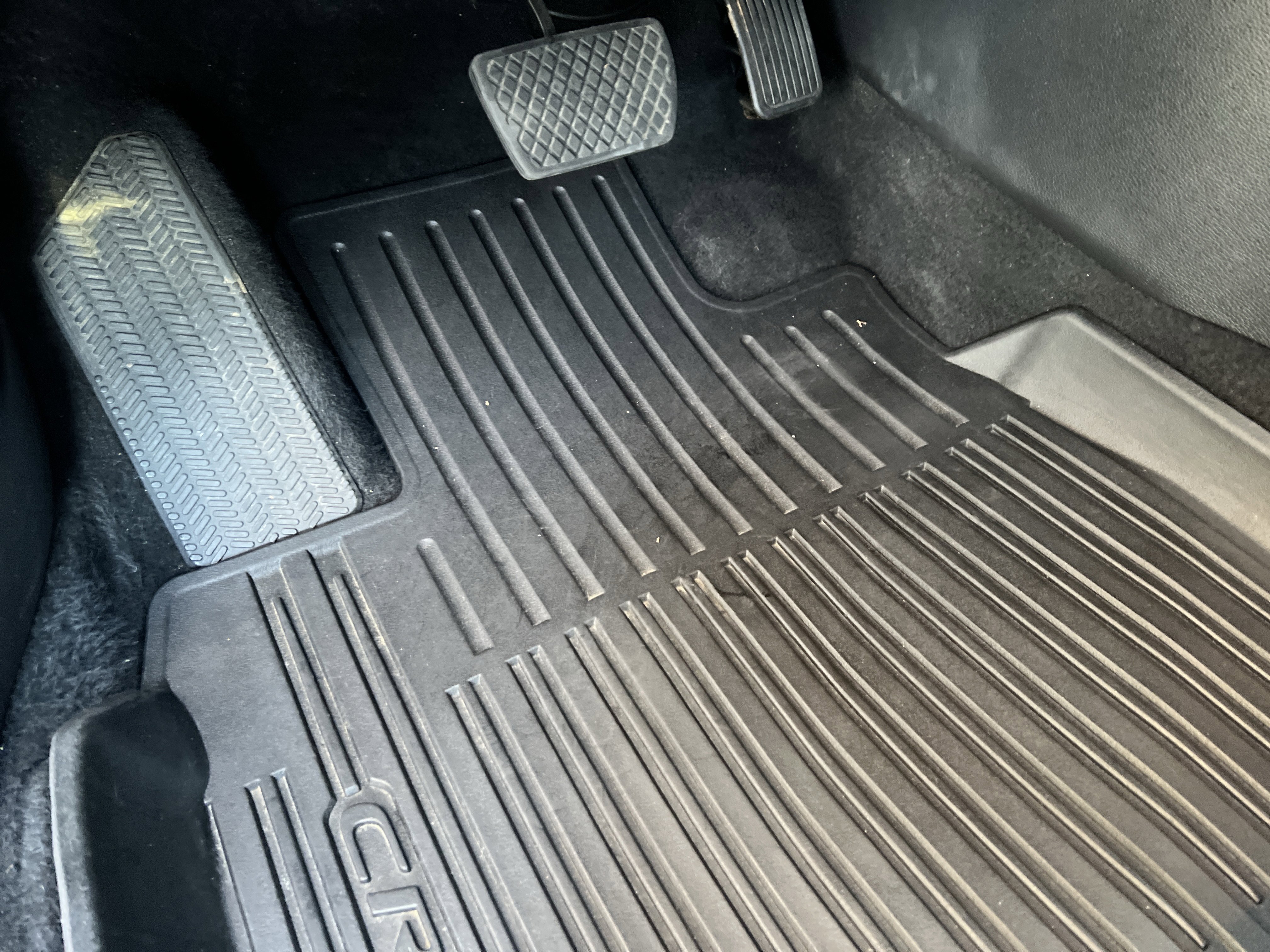 Used 2020 Honda CR-V Touring image 17