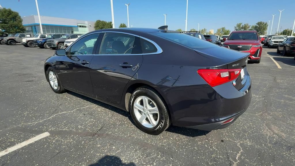 Used 2023 Chevrolet Malibu LS w/ LPO, Floor Liner Package FWD image 6