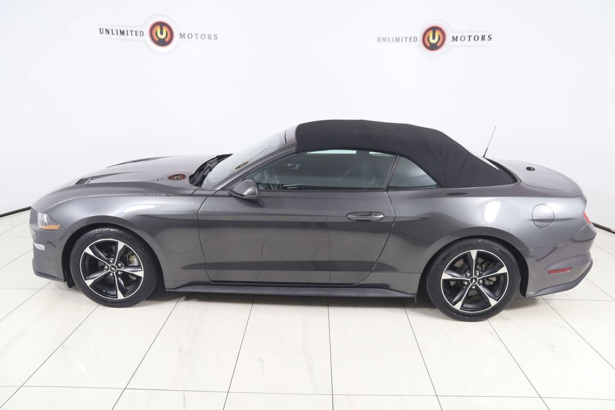 Used 2020 Ford Mustang Convertible RWD image 58
