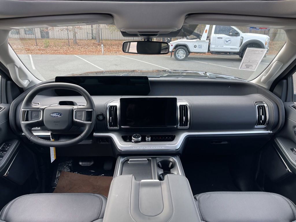 New 2026 Ford Expedition Max Platinum w/ Driver's Package image 6