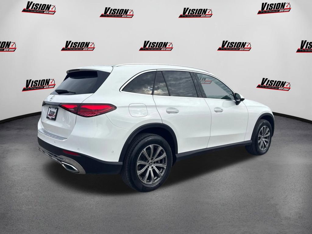 Used 2023 Mercedes-Benz GLC 300 image 5