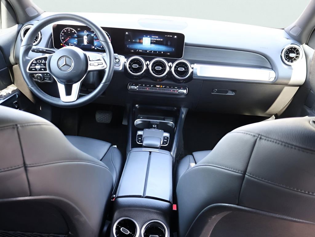 Used 2020 Mercedes-Benz GLB 250 4MATIC image 15