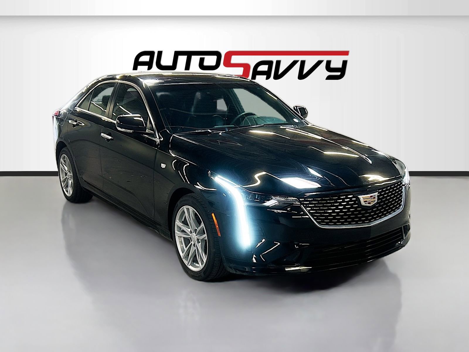 Used 2024 Cadillac CT4 Luxury image 1