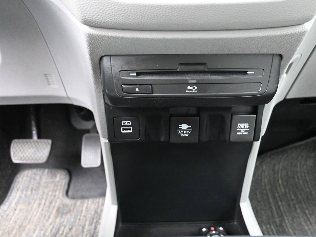 Certified 2024 Honda Odyssey Touring image 20