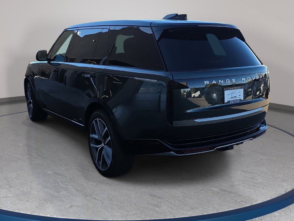 New 2027 Land Rover Range Rover Long Wheelbase SE AWD/4WD image 7