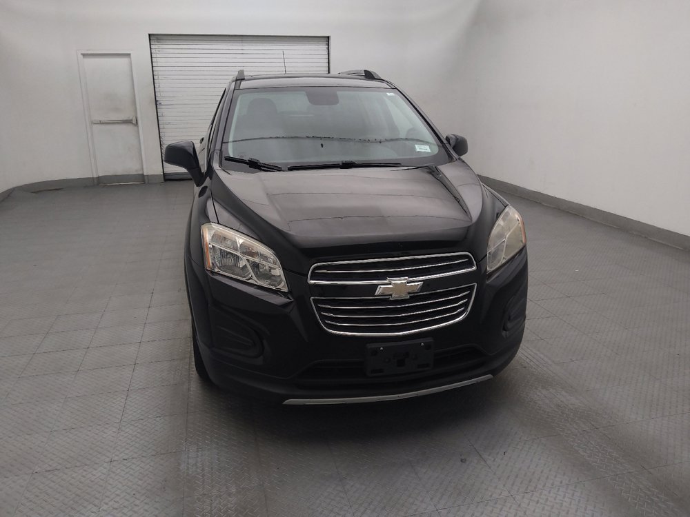 Used 2015 Chevrolet Trax LT w/ LT Sun and Sound Package FWD image 14
