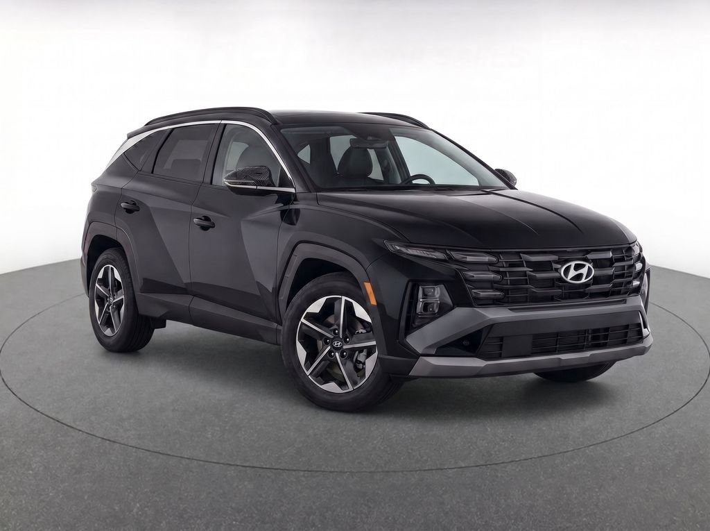 Certified 2025 Hyundai Tucson SEL AWD/4WD image 2
