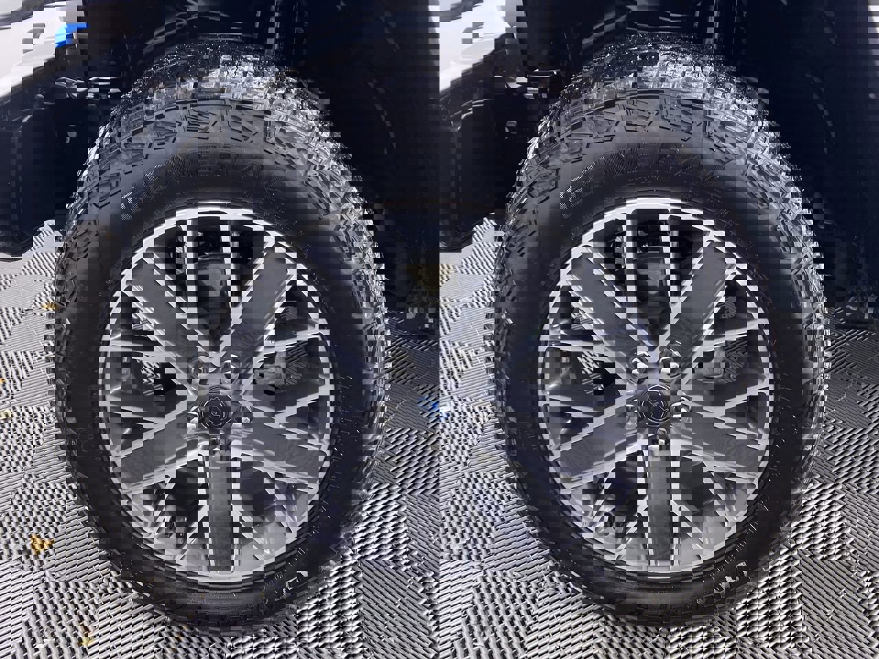 Used 2024 Jeep Wrangler High Altitude image 15