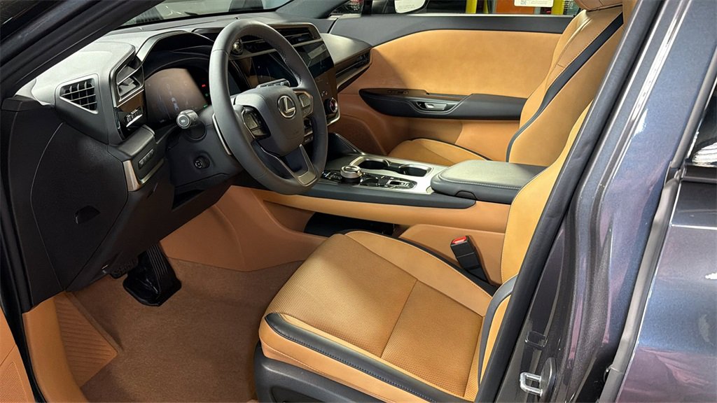 Certified 2025 Lexus RZ 450e image 25