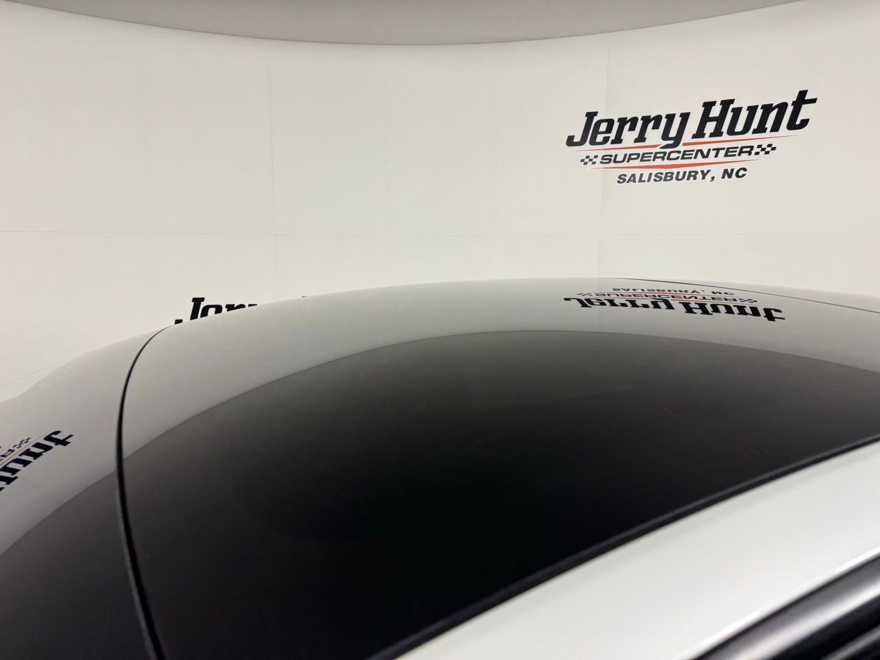 Used 2023 Tesla Model 3 Standard Range image 11