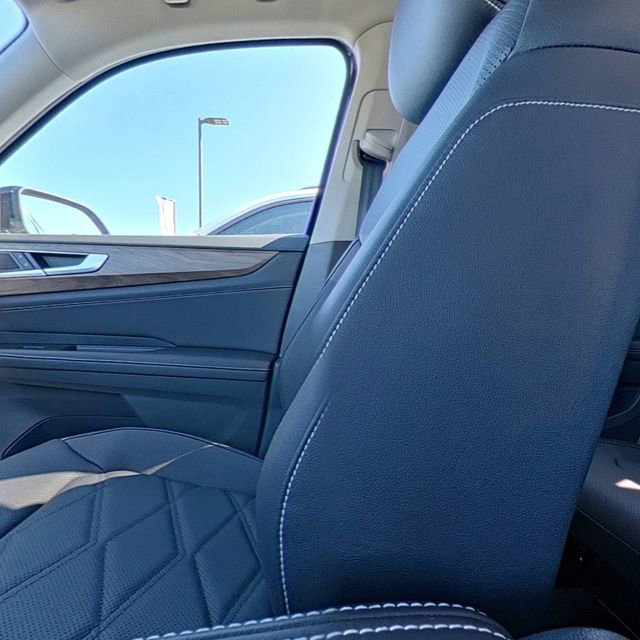 New 2026 Volkswagen Atlas SE image 26