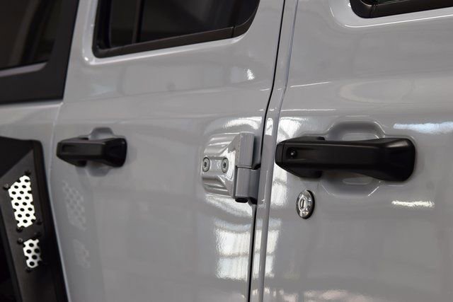 Used 2024 Jeep Wrangler Rubicon image 20