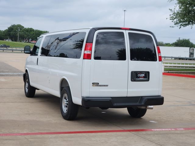New 2026 Chevrolet Express 3500 LS RWD image 3