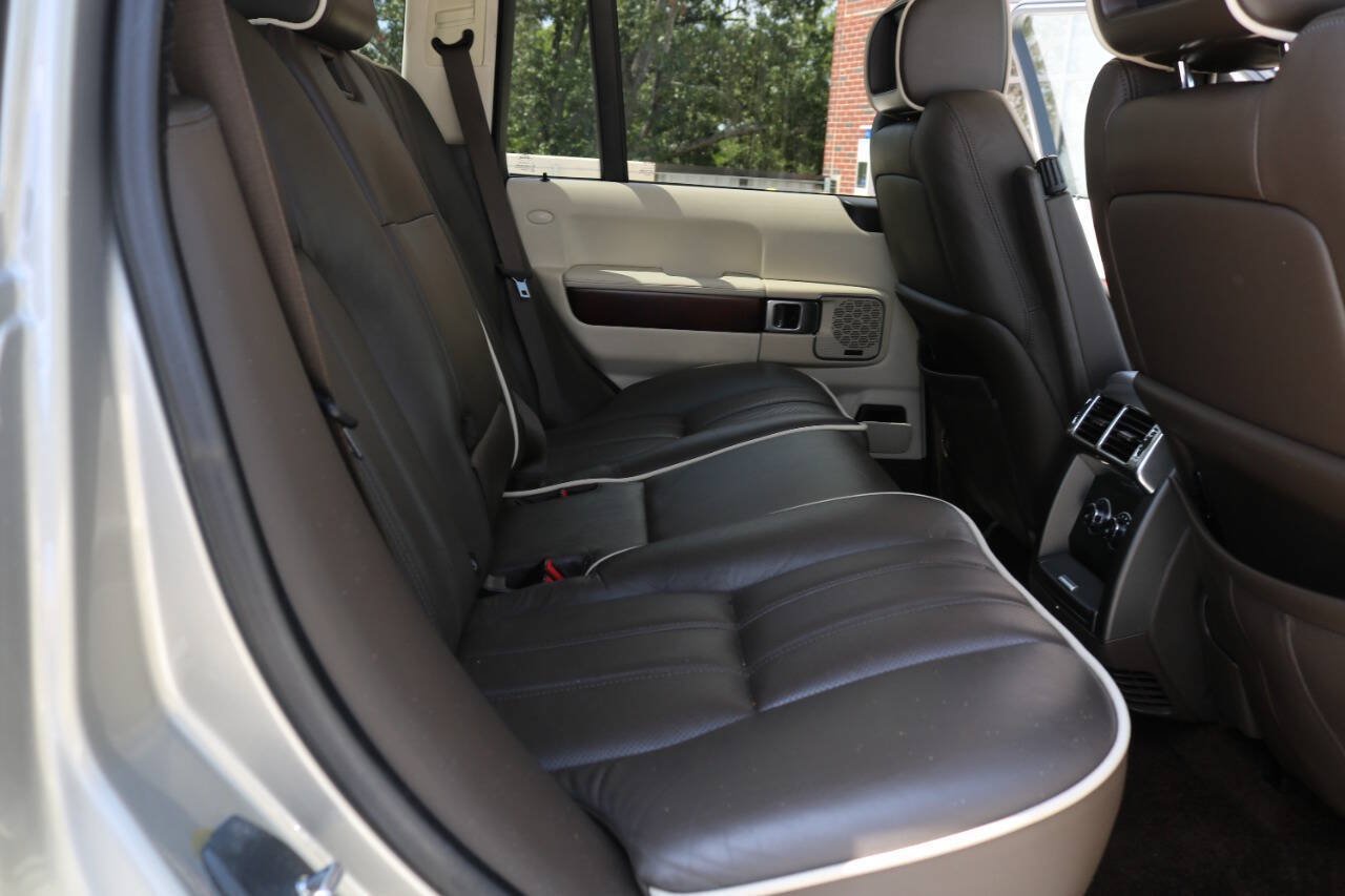 Used 2010 Land Rover Range Rover HSE LUX AWD/4WD image 32