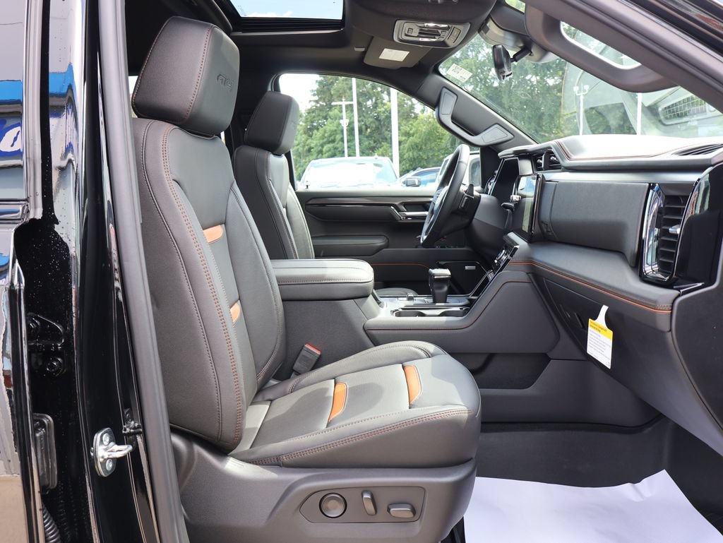 New 2026 GMC Sierra 1500 AT4 w/ AT4 Premium Package AWD/4WD image 44