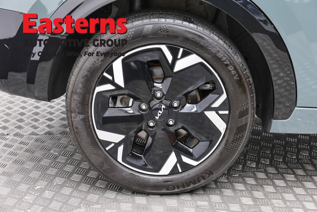 Used 2023 Kia Niro Wind w/ Wind Preserve Package FWD image 29